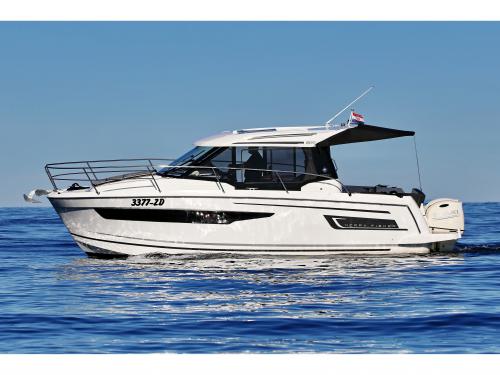 Motor yacht Merry Fisher 895 for rent in Zadar