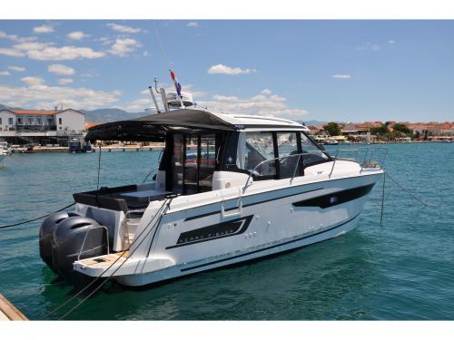 Motoryacht Merry Fisher 895 Yachtcharter in Pula Motoryacht Merry Fisher 895 Yachtcharter in Pula