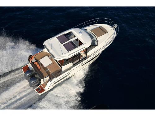 Motor yacht Merry Fisher 895 for rent in Sant Agata di Militello