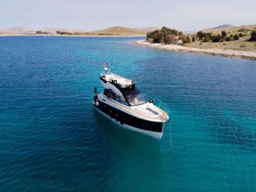 Yacht Monte Carlo 5 for rent in Marina Seget Donji Yacht Monte Carlo 5 for rent in Marina Seget Donji