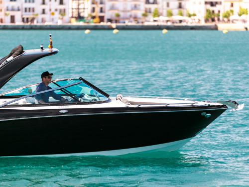 Motorboot Monterey 278 SS Yachtcharter in Ibiza Stadt