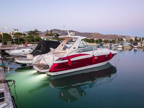 Motor yacht Monterey 375 SY for hire in Kallithea Motor yacht Monterey 375 SY for hire in Kallithea