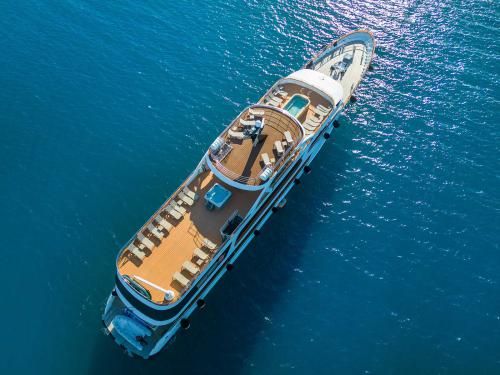 Yacht MY Adriatic King Yachtcharter in Split