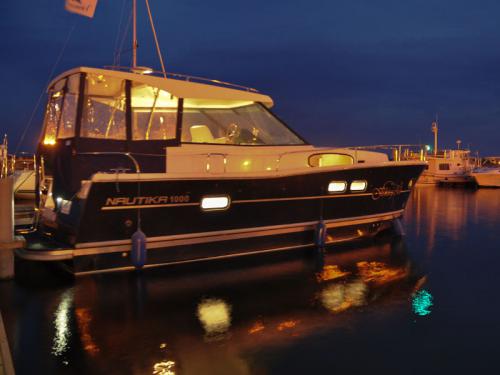 Motor yacht Nautika 1000 for rent in Wilkasy Marina
