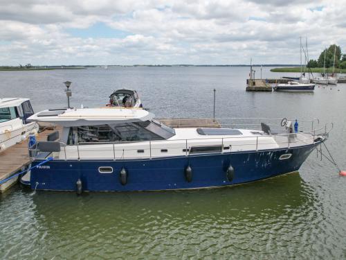 Motor yacht Nautika 1300 for rent in Wilkasy