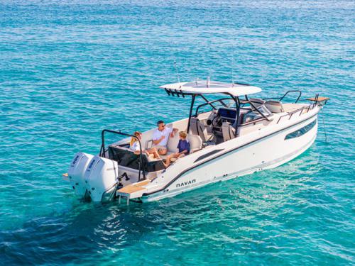 Motoryacht Navan S30 chartern in Cannigione
