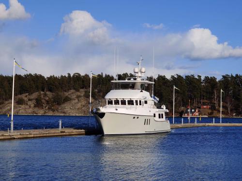 Motoryacht Nordhavn 64 Yachtcharter in Hanko