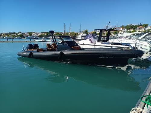 Motorboat North Star 12 available for charter in Athens