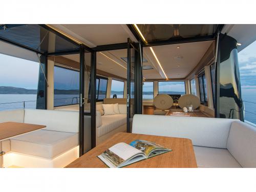 Motor yacht Omikron OT60 for rent in Mykonos City