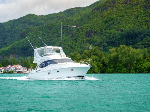Motor yacht Ovation 52 available for charter in Eden Island Resort