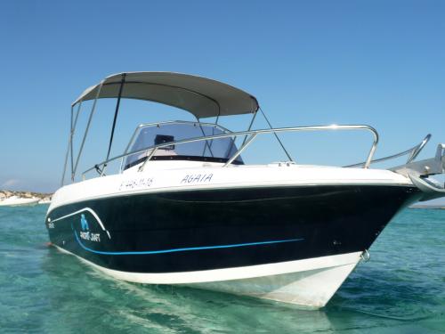 Motorboat Pacific Craft 670 available for charter in Ibiza Town