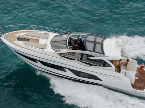 Motorboot Predator 50 chartern in Rogoznica