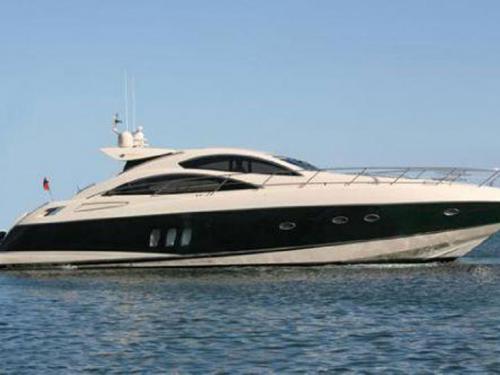 Predator 80 Luxury Yacht for charter in Miami (United States of America)