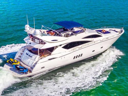 Motor yacht Predator 82 available for charter in Miami Beach