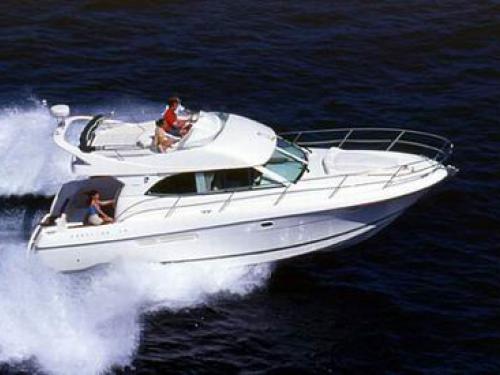 Yacht Prestige 36 Fly Yachtcharter in Seget