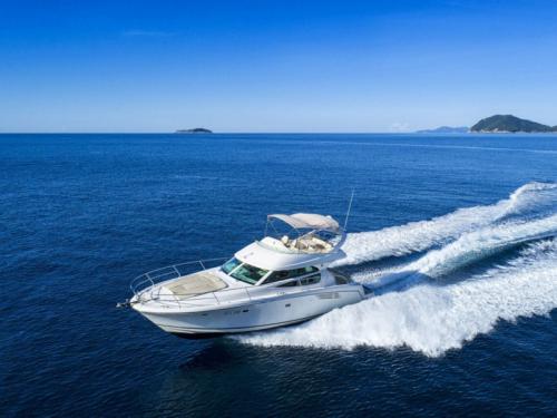 Motorboot Prestige 42 Yachtcharter in Komolac
