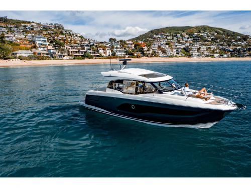 Motoryacht Prestige 420 S Yachtcharter in Salerno