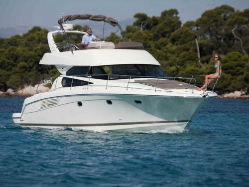Motoryacht Prestige 440 Yachtcharter in ACI Marina Split