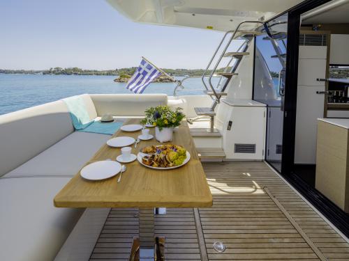 Yacht Prestige 520 Yachtcharter in Athen