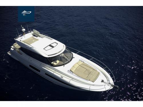 Yacht Prestige 550 S chartern in Palma
