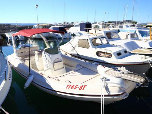 Motorboot Prince 23 Yachtcharter in Biograd na Moru