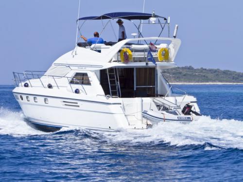 Yacht Princess 470 for rent in Primosten