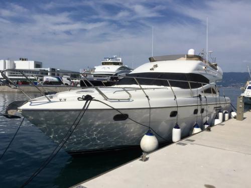 Motor yacht Princess 52 available for charter in Sibenik