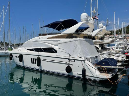Yacht Princess 62 available for charter in Split