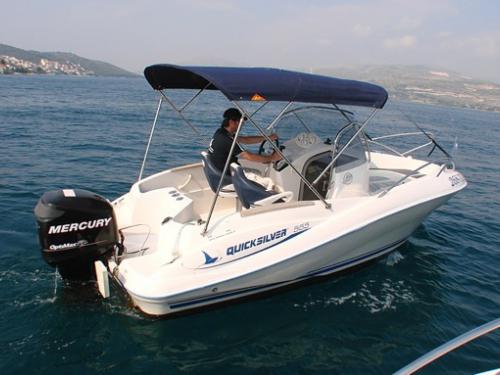 Motorboat Quicksilver 555 Activ Open available for charter in Split