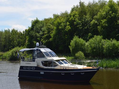 Motor yacht Reline 1260 for rent in Drachten