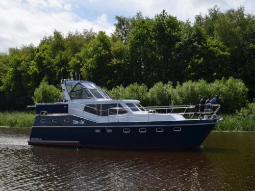 Motoryacht Renal 40 Yachtcharter in Drachten
