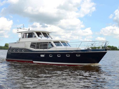 Motoryacht Renal 50 Yachtcharter in Drachten