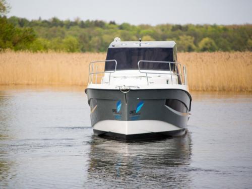 Motoryacht Represser 30 chartern in Wilkasy
