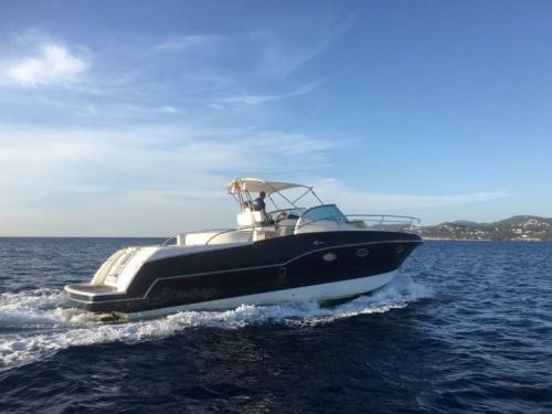 Motor yacht Rio 40 Blu for charter in Ibiza Town