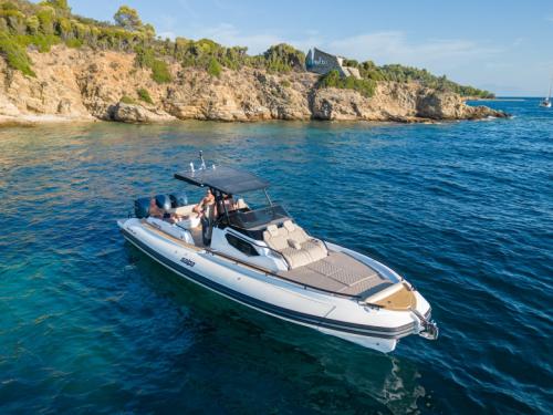 Motorboat Salpa Soleil 42 available for charter in Skiathos