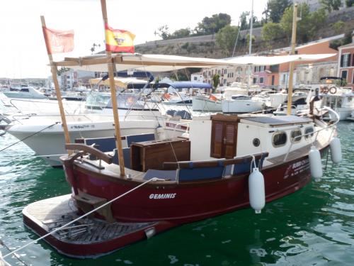 Yacht Saura 40 for rent in Mahon