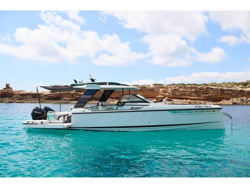 Yacht Saxdor 320 GTO for hire in Ibiza Town