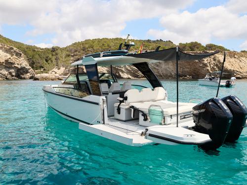 Motorboot Saxdor 320 GTO chartern in Ibiza Stadt