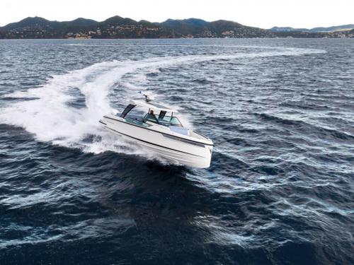 Motorboat Saxdor 320 GTO for hire in Trogir