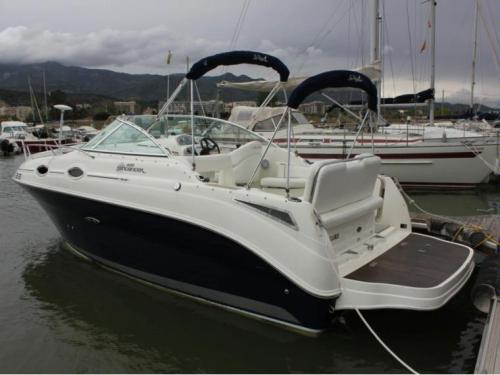 Yacht Sea Ray 255 Sundancer chartern in Marina Petrcane