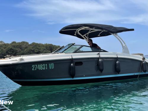Yacht Sea Ray 270 SDX available for charter in Tribunj
