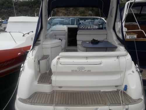 Motoryacht Sealine S28 Yachtcharter in Trogir
