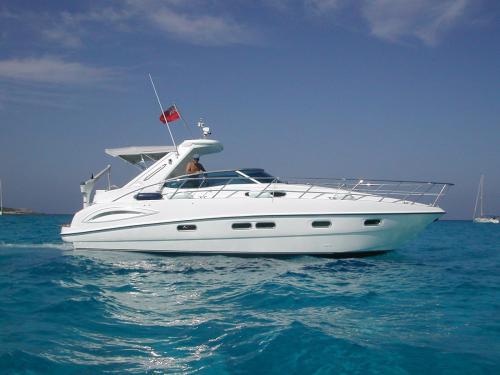Motoryacht Sealine SC38 Yachtcharter in Port de Mahon