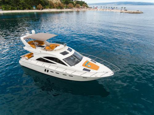 Motorboot Sealine T50 chartern in Split