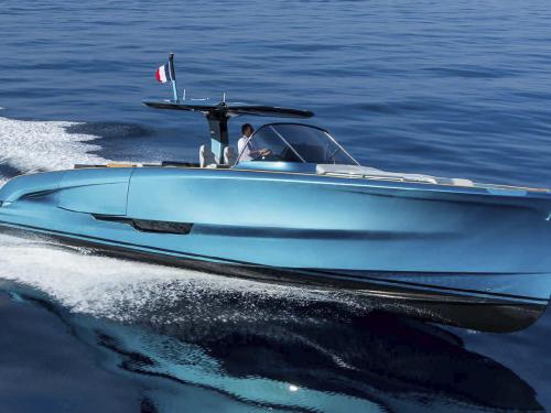 Motorboat Solaris Power 44 for rent in Porto Cervo