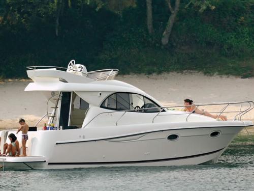 Yacht Starfisher ST 30 for rent in Heiligenhafen