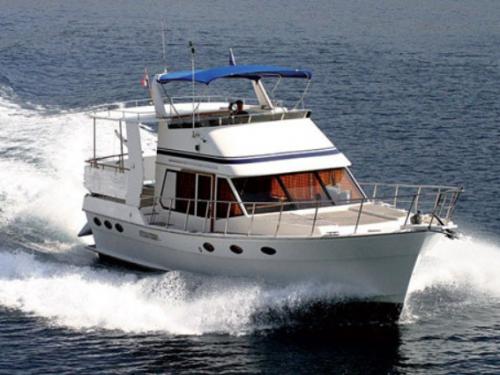 Yacht Staryacht 1520 for hire in Naples Yacht Staryacht 1520 for hire in Naples