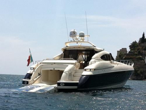 Sunseeker 80 Predator Luxury Yacht for charter in Portisco (Italy)
