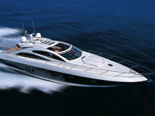 Sunseeker Predator 72 Luxury Yacht for charter in Poltu Quatu (Italy)