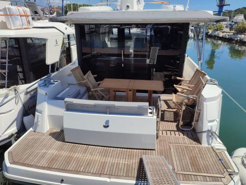 Yacht Swift Trawler 41 chartern in Pula